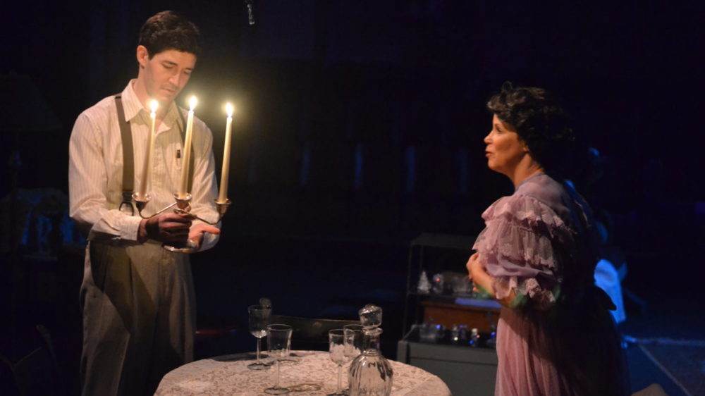 2016 The Glass Menagerie